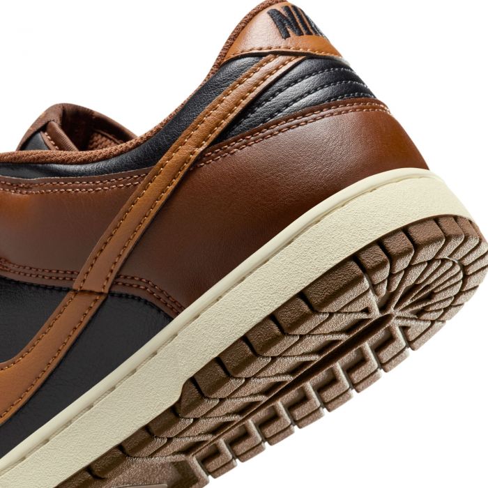 Dunk Low Retro Black/British Tan-Cacao/Wow-Coconut Milk