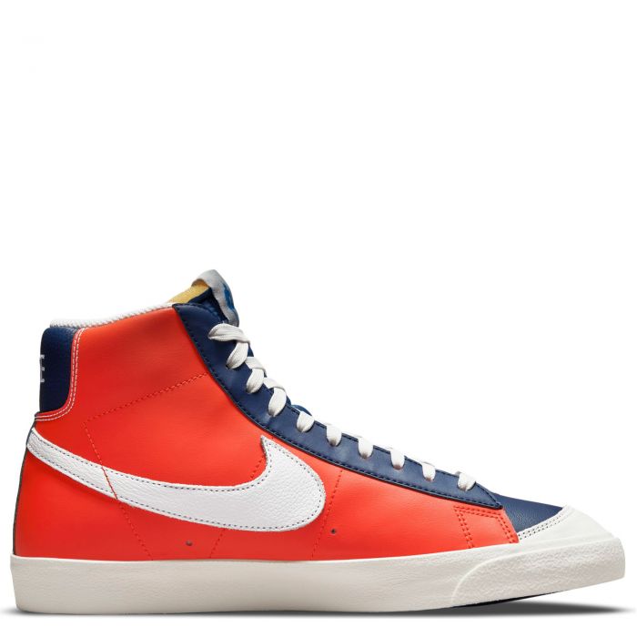 NIKE Blazer Mid '77 EMB DD8025 100 - Shiekh