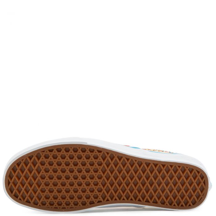 Vans x Where's Waldo? Classic Slip-On Find Steve/Beach