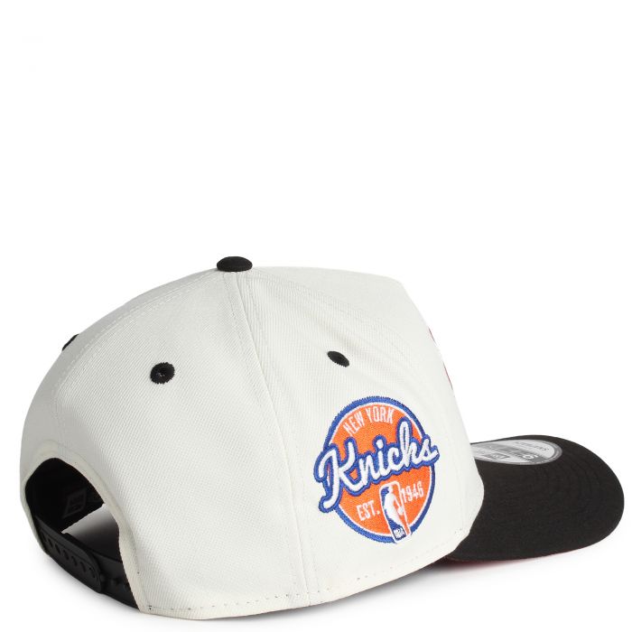 NBA New York Knicks 9FIFTY A-Frame Pre-Curved Snapback  Off-White