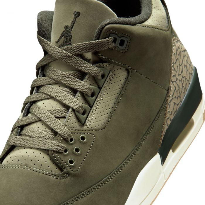 Air Jordan 3 Retro Medium Olive/Sequoia-Neutral Olive-Sail