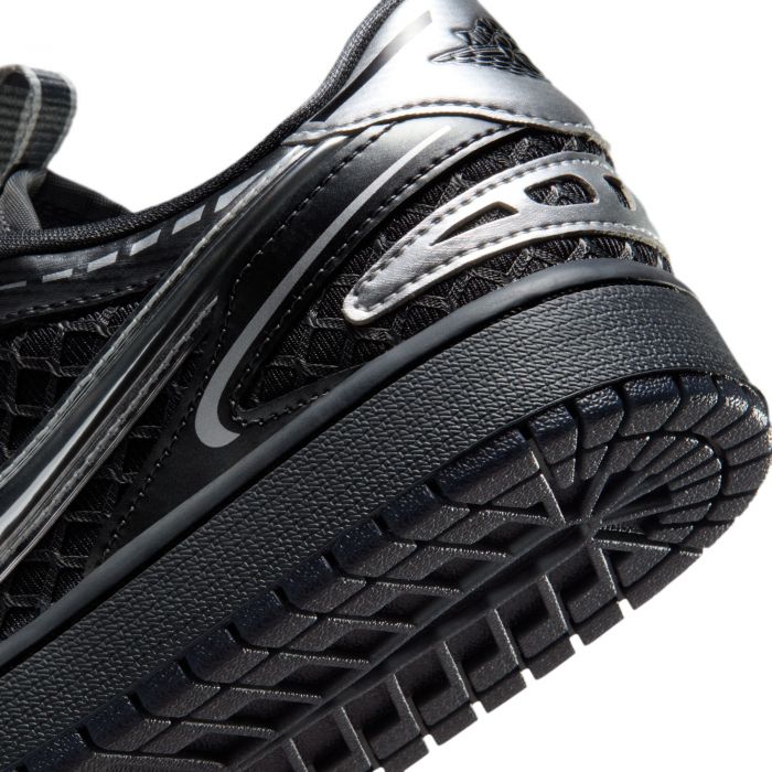 Air Jordan 1 Low Method of Make Black/Metallic Silver-White-Anthracite