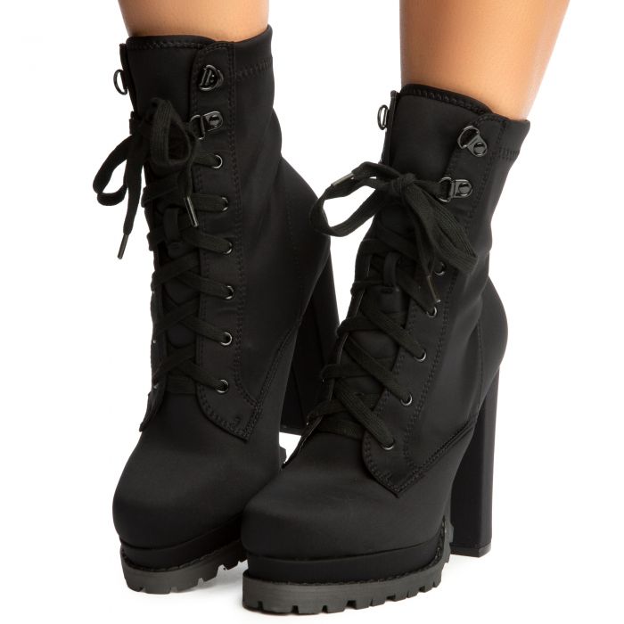 Montclair-31 Lace-Up Bootie Black