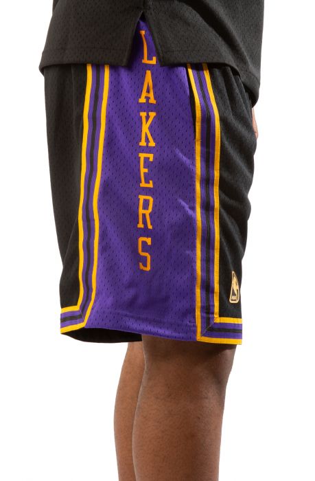 MITCHELL AND NESS Reload Swingman Los Angeles Lakers 1996-97 Shorts ...