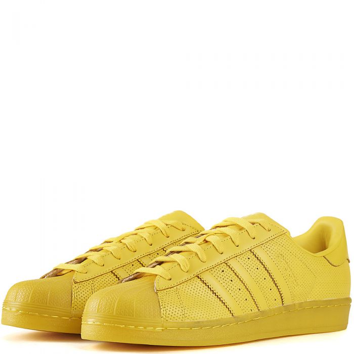Yellow Men's Superstar Adicolor Casual Sneaker