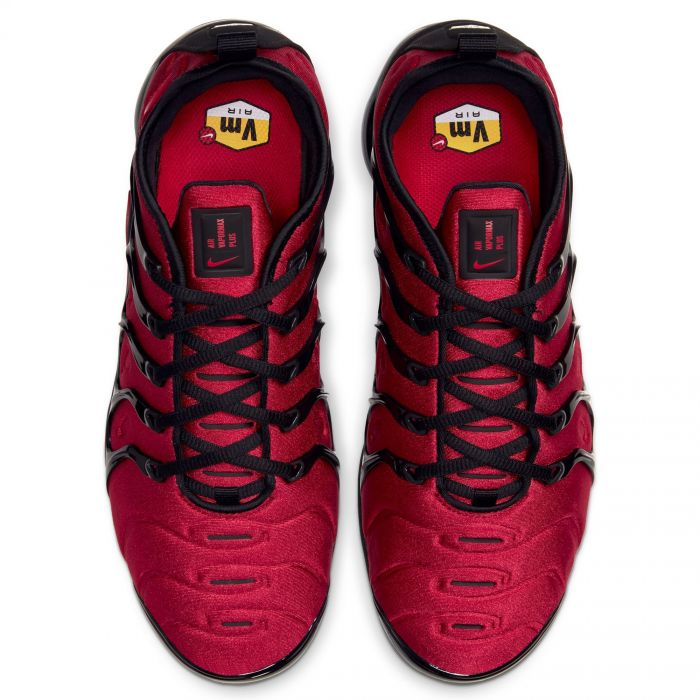 Air VaporMax Plus University Red/Black-White