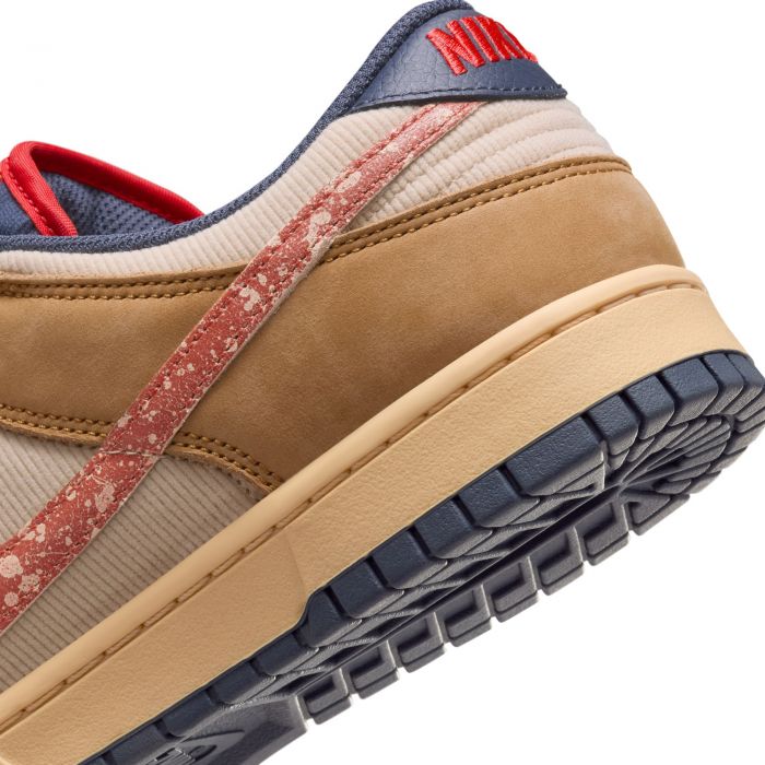 Dunk Low Retro SE Wheat/Burnt Sunrise-Sanddrift