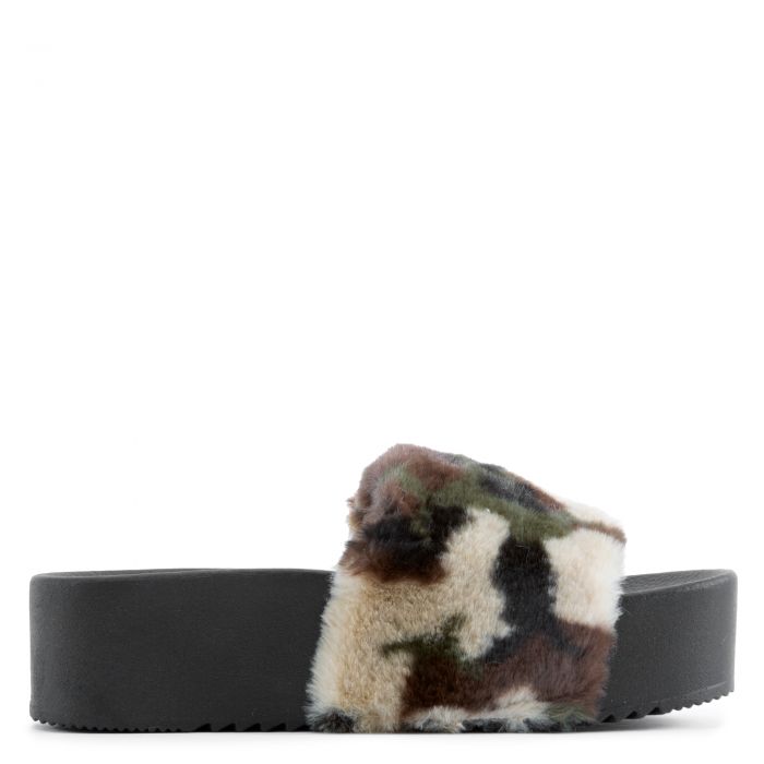 Issy-2 Furry Platform Slides Camouflage