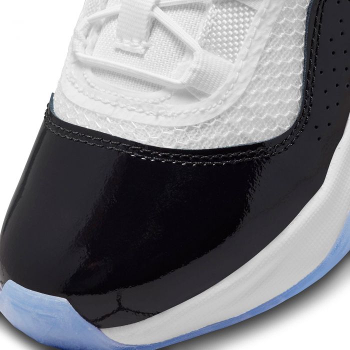 (PS) Jordan 11 CMFT Low White/University Red-Black