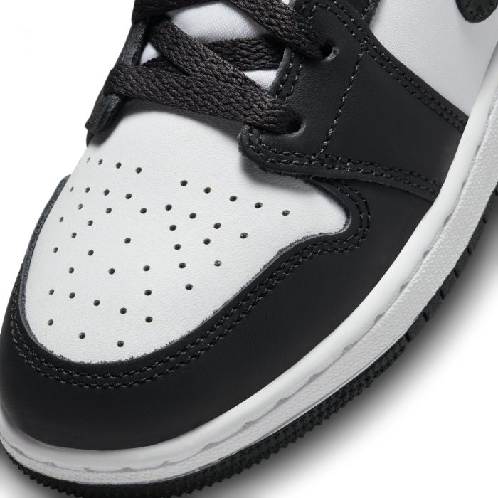 Grade School Air Jordan 1 Mid SE Off Noir/Black-White-Black