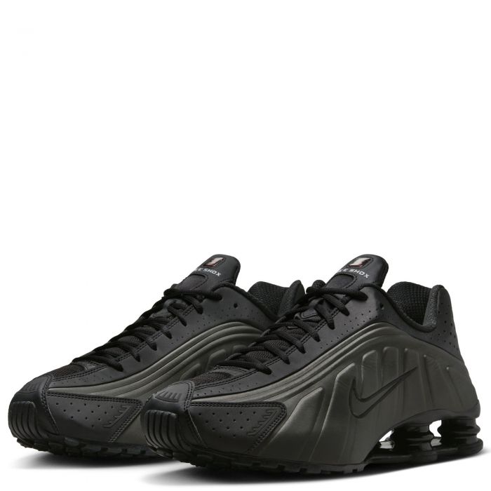 Shox R4 Black/Black-Black-Bright Crimson
