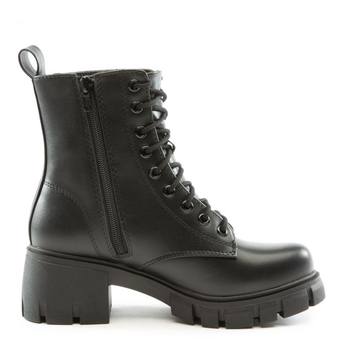 FD-Tundra Lace Up Bootie Black