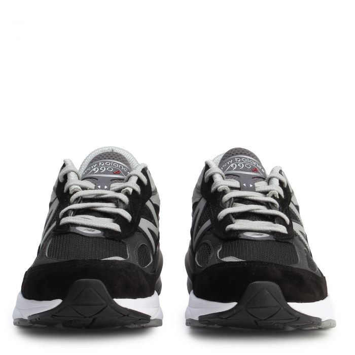 990v6 Black With White