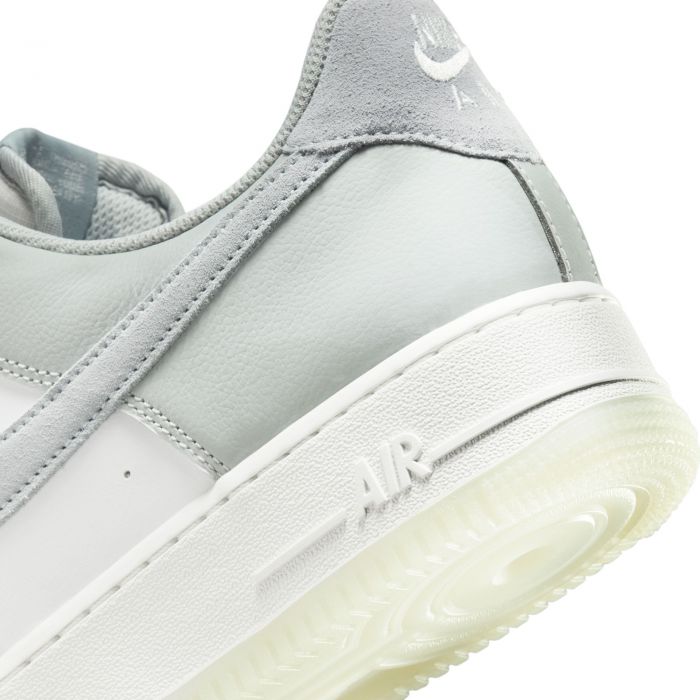  Air Force 1 '07 LV8 Light Silver/Light Pumice-Summit White