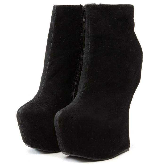 Addicted-4bk Platform Bootie Black