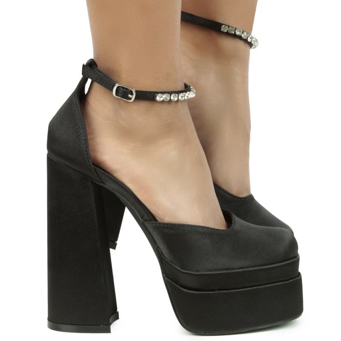 Ari-9 Chunky Platform Heel Black