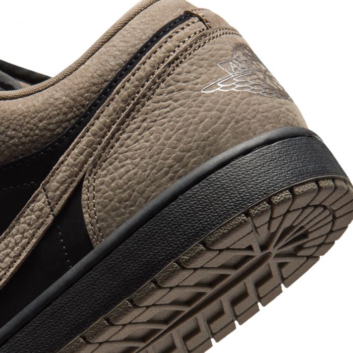 Air Jordan 1 Low SE Black/Olive Grey-Lt Wild Mango