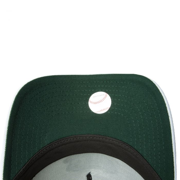 Oakland A's 9FORTY Trucker Hat White