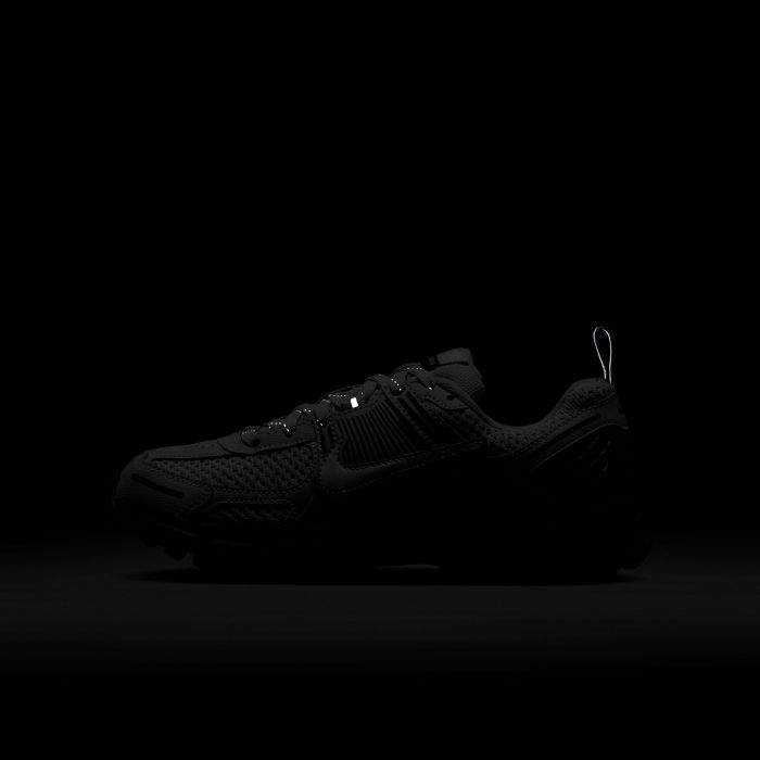 Grade-School Vomero 5 Wolf Grey/Summit White-Black-Anthracite