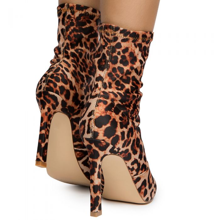 Women's Pointy Toe Heel Leopard