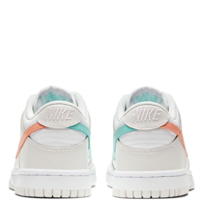 Grade-School DUNK LOW WHITE/CRIMSON BLISS-PLATINUM TINT