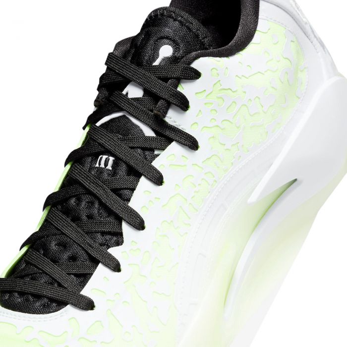 Zion 3 WHITE/WHITE-BLACK-BARELY VOLT