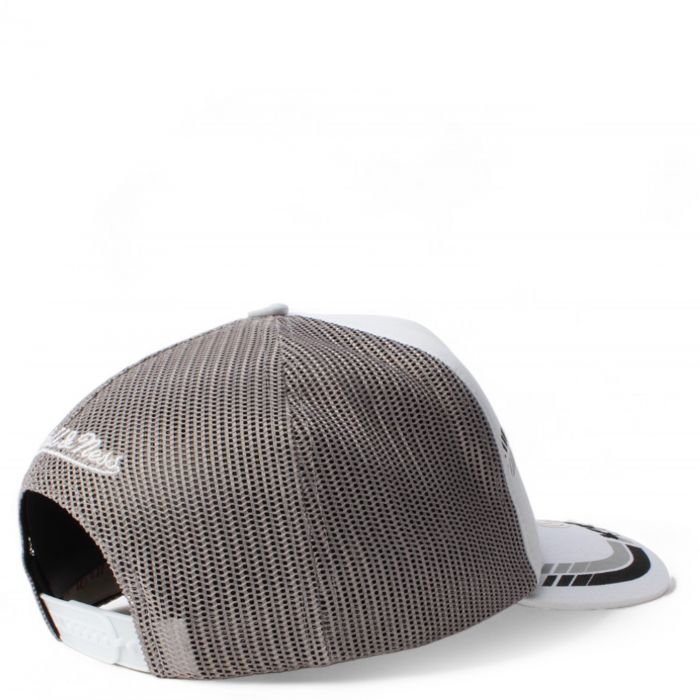 NHL Los Angeles Kings Trucker Hat  White