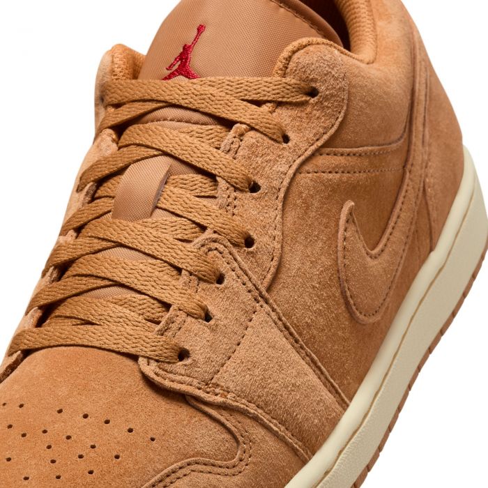 Air Jordan 1 Low Flax Flax/Flax-Varsity Red-Muslin