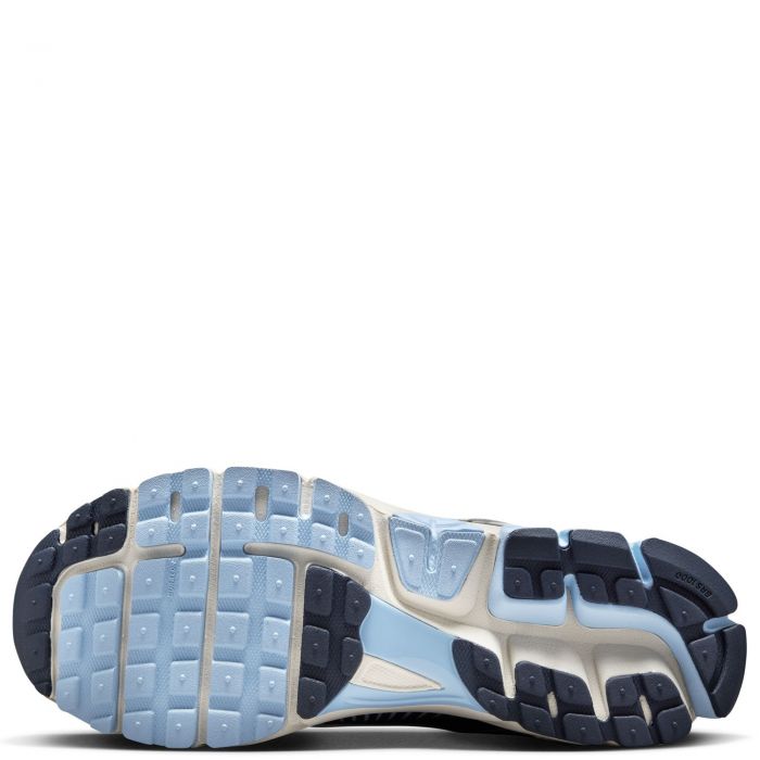 NIKE ZOOM VOMERO 5 PSYCHIC BLUE/THUNDER BLUE-PHOTON DUST