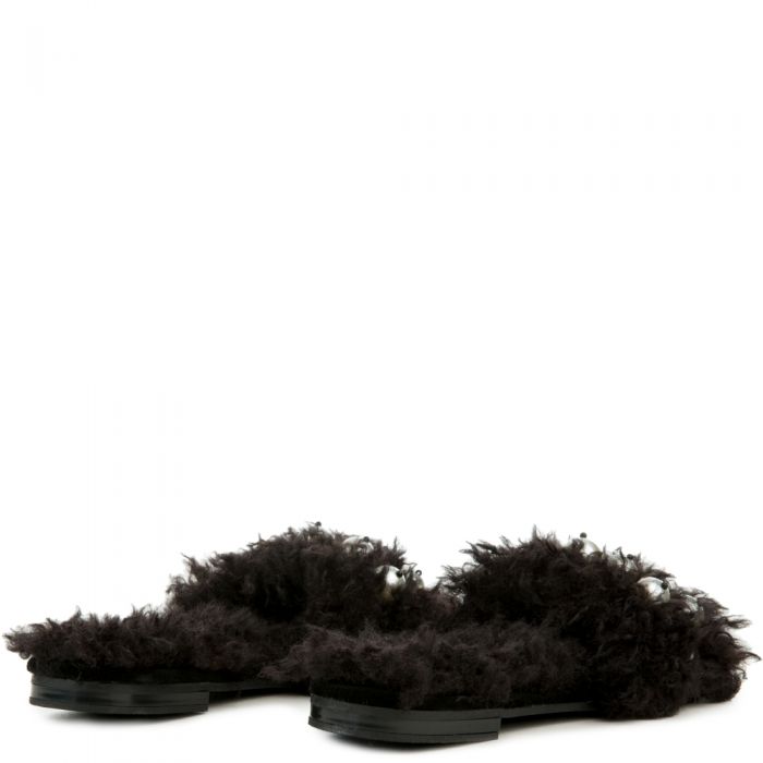 Cape Robbin Evelyn-7 Women's Black Fury Sandal BLACK