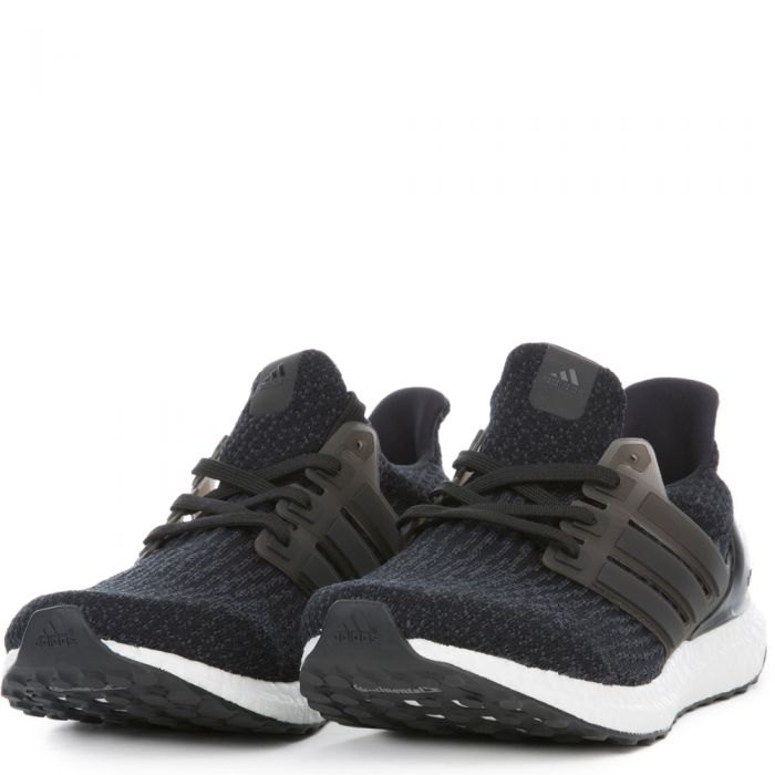 ULTRABOOST BLACK/BLACK/GREY