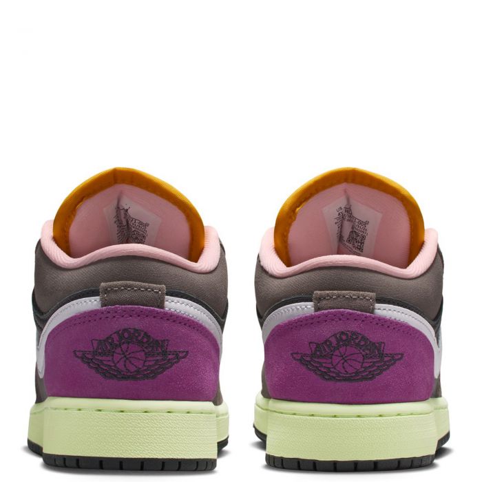 Grade-School Air Jordan 1 Low SE Oil Grey/White-Cave Stone-Arctic Punch