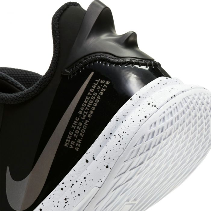 NIKE (GS) LeBron Witness 5 CT4629 001 - Shiekh