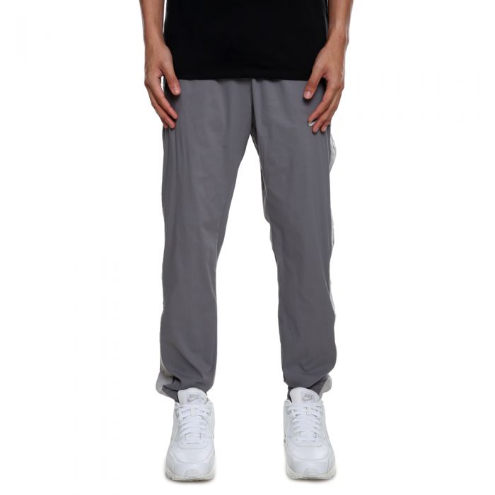 nike gunsmoke joggers