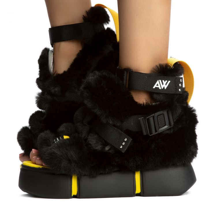 ANTHONY WANG Cranberry-14 Fur Platform Sandals CRANBERRY-14-BLK