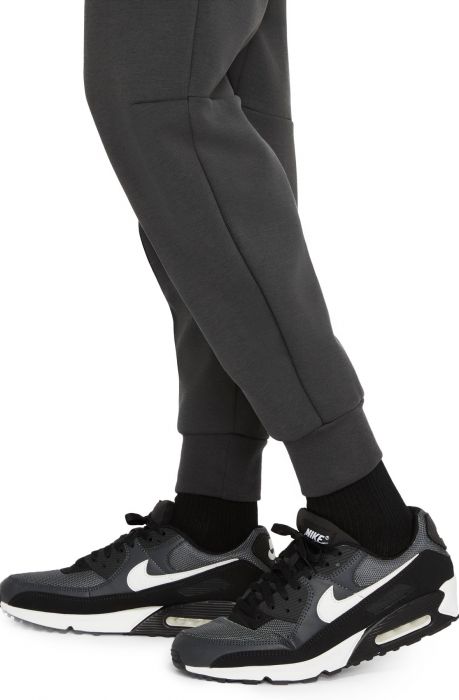 NIKE Sportswear Tech Fleece Joggers DC9890 070 - Shiekh