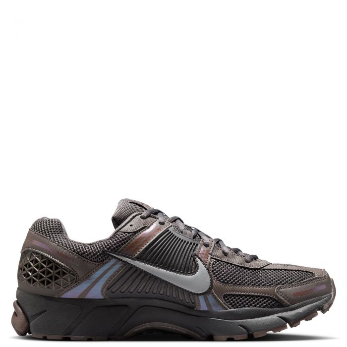 Nike Zoom Vomero 5 HF5493 201 - Shiekh