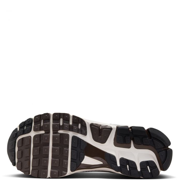 Zoom Vomero 5 Phantom/Mtlc Platinum-Lt Iron Ore