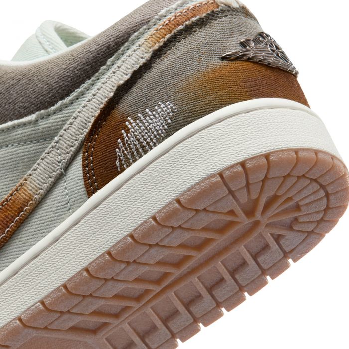 Air Jordan 1 Low SE Multi-Color/Multi-Color-Sail-Light Bone