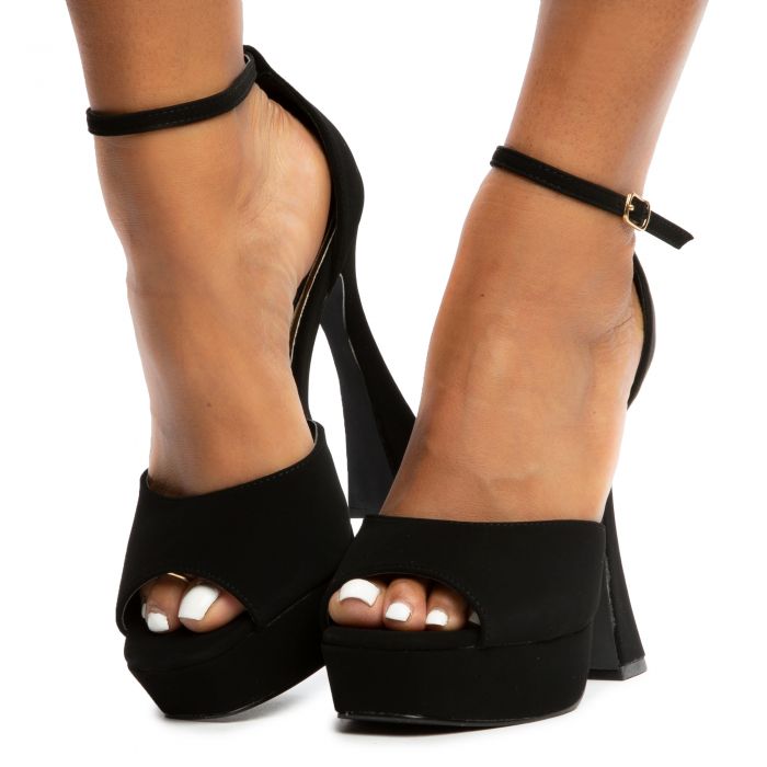Blog-1 Platform Heels Black