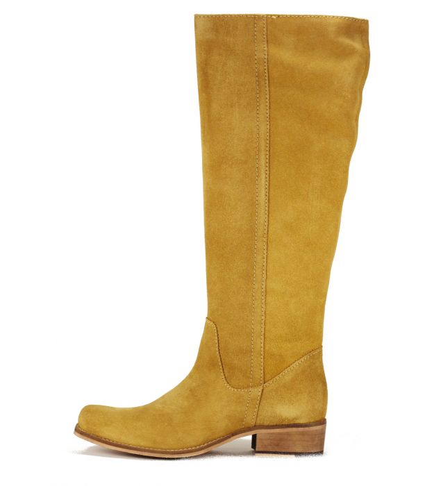 tan tall boots flat