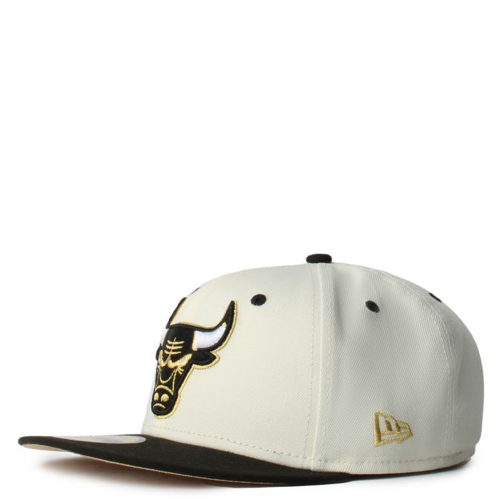Chicago Bulls Chrome Fitted Hat  Chrome/Gold