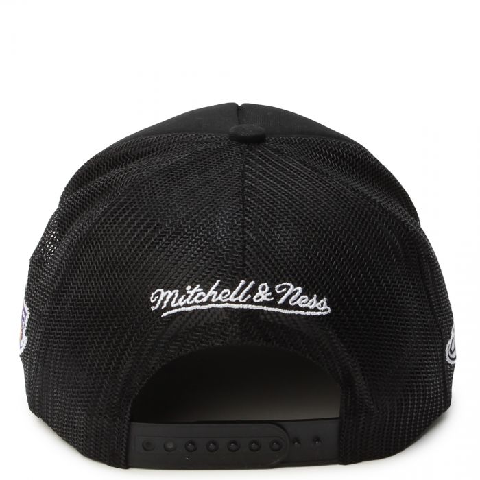 NBA Big Champ Lakers Trucker Hat  Black