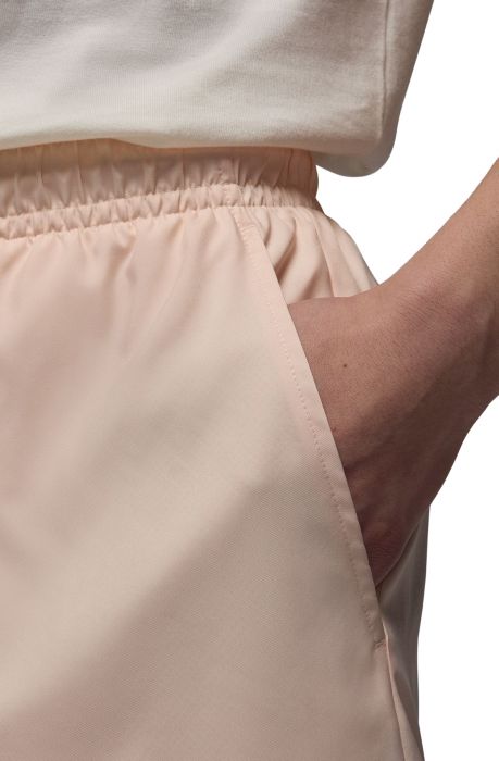  Jordan Essentials Shorts Guava Ice/Black