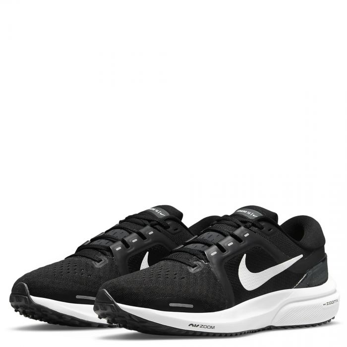 Vomero 16 Black/White