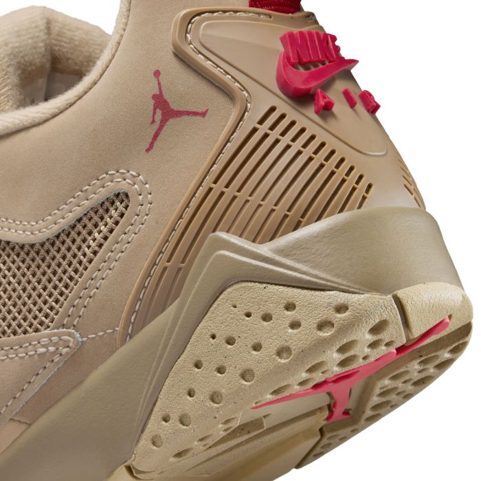 Grade-School Air Jordan MVP 92 Desert Camo/Fire Red-Mushroom-Anthracite