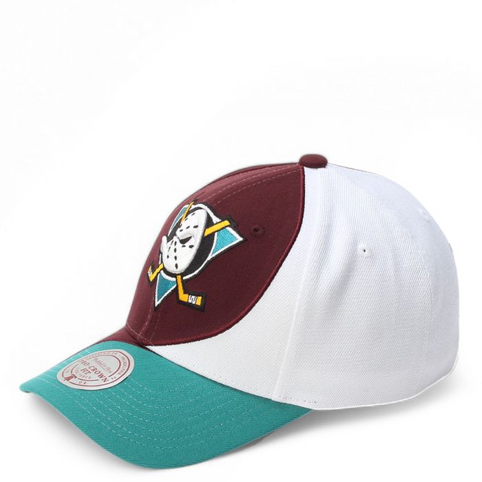 NHL Anaheim Ducks Pro Crown Fit Pre-Curved Snapback  Purple