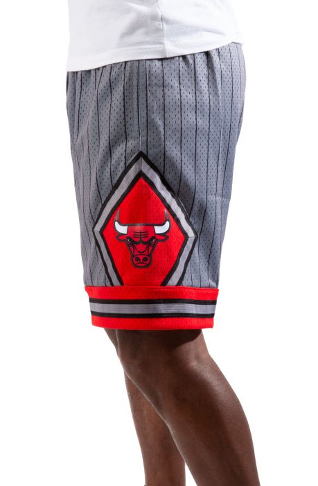 100% Authentic 96 97 Chicago Bulls Mitchell Ness Swingman Shorts M