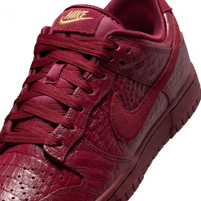 Dunk Low Red Croc Team Red/Team Red-Metallic Gold