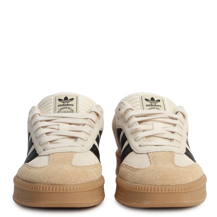 Grade-School Samba XLG Wonder White / Core Black / Gum